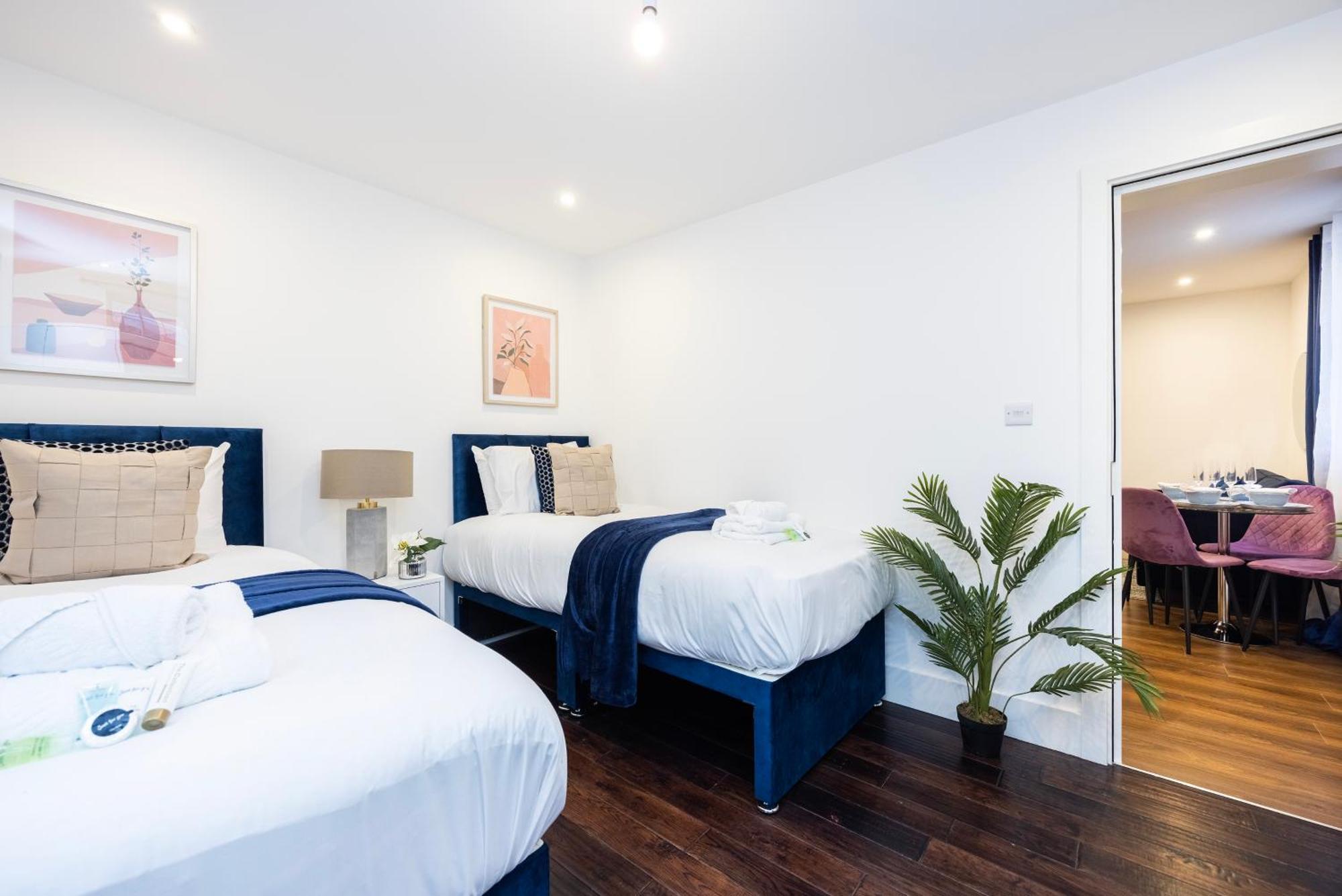 Block Of Apartments In Croydon ,Long Stays , Weekly & Monthly Offers , Contractors , Relocations , Leisure & Family Stays Ngoại thất bức ảnh